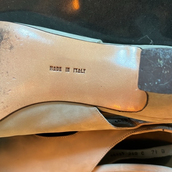 Salvatore Ferragamo Vintage Kitten Heel Almond Toe Strappy Leather Shoes - Picture 9 of 10